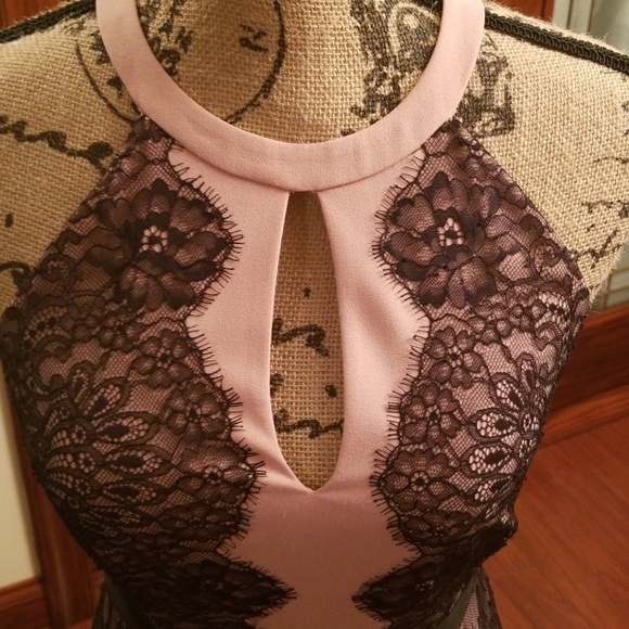 BCBG MAXAZRIA Formal Dress - Picture 3 of 6